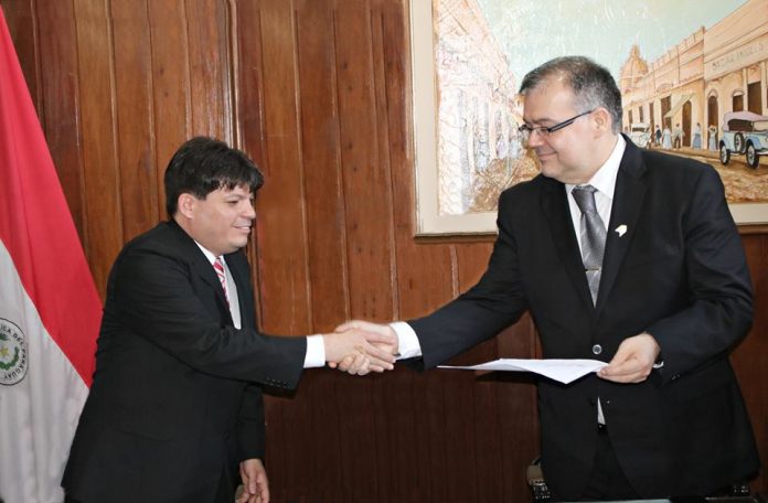 luis servin director de correos