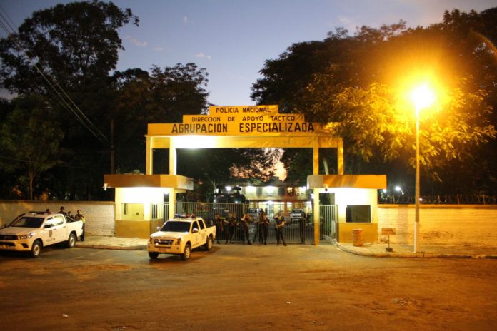 agrupación especializada