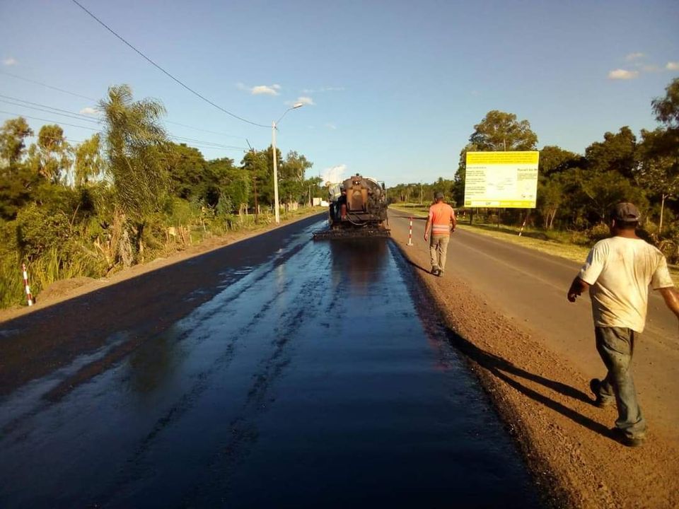 Las obras ejecutadas esta brindando oportunidad laborales a miles de obreros sampedranos Recapado de la ruta PY11