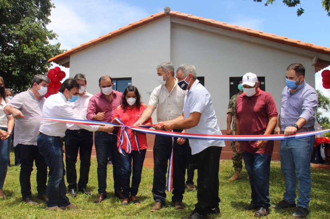 inauguracion viviendas sociales guairá