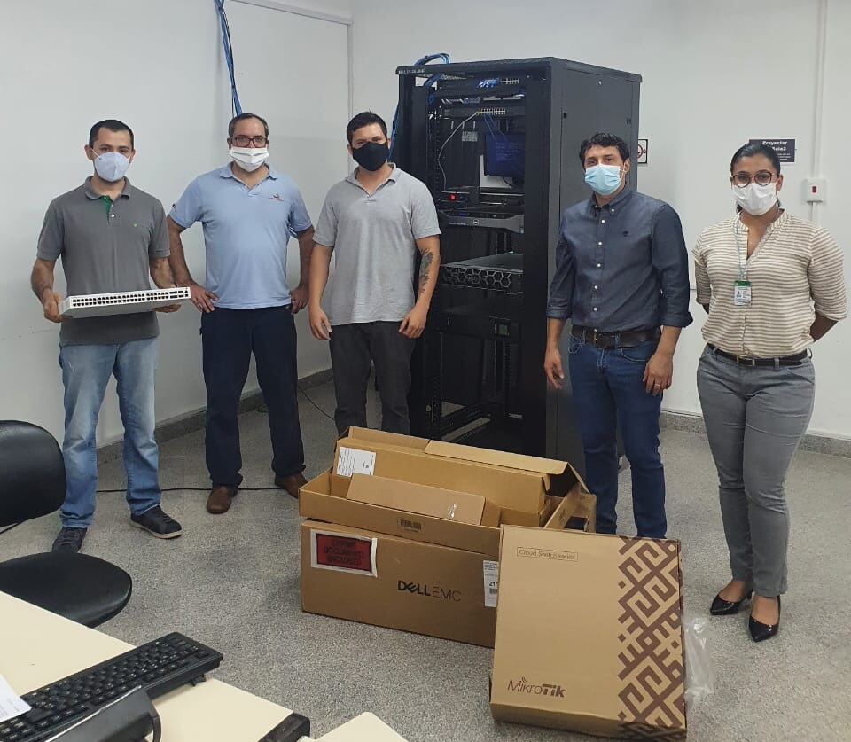 pilar1 Yacyreta invierte en educación en Ñeembucú