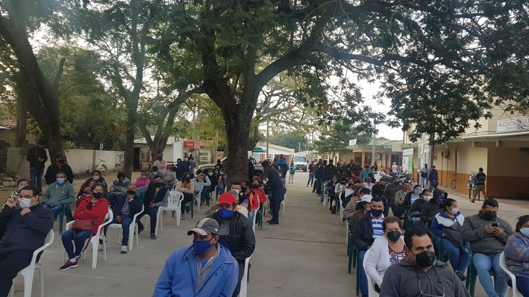 Más de 3.000 personas fueron inmunizadas en la fecha en Ñeembucú