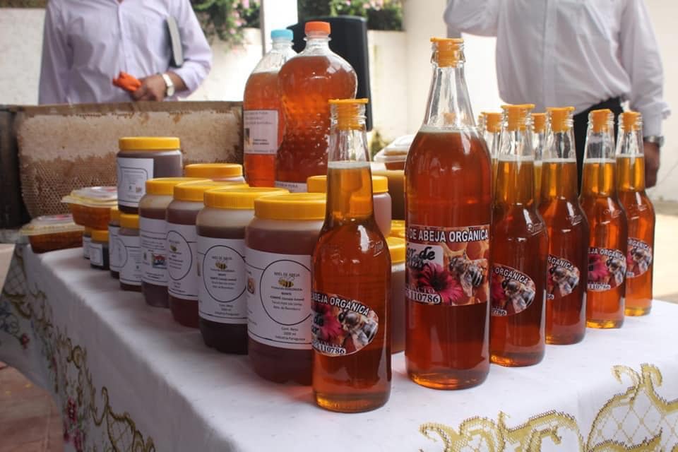 Certifican a la miel de abeja de los humedales de Ñeembucú