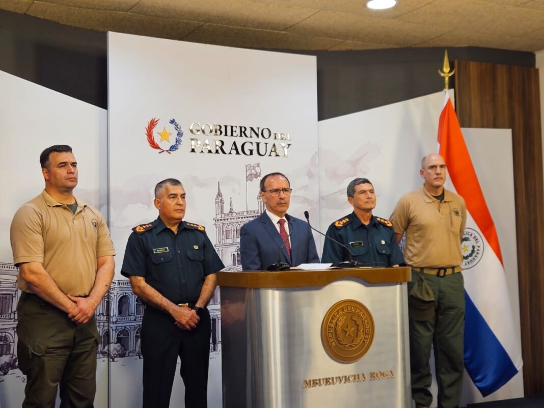 1d912103-3b2f-47a9-9b23-df65310f194c