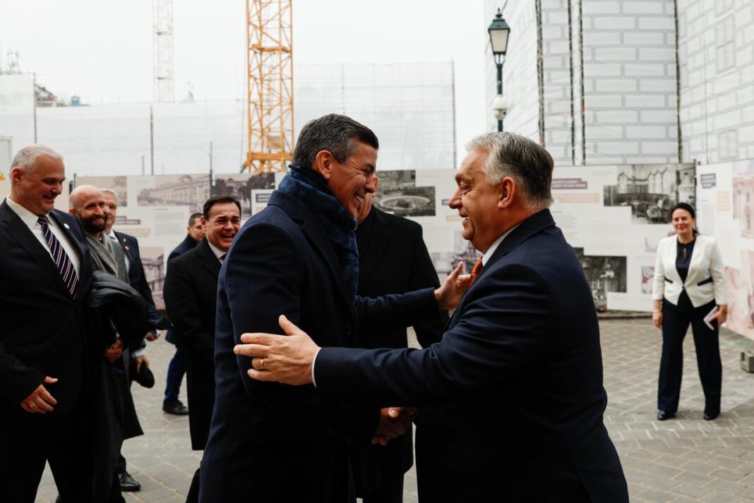 encuentro santi peña con húngaro