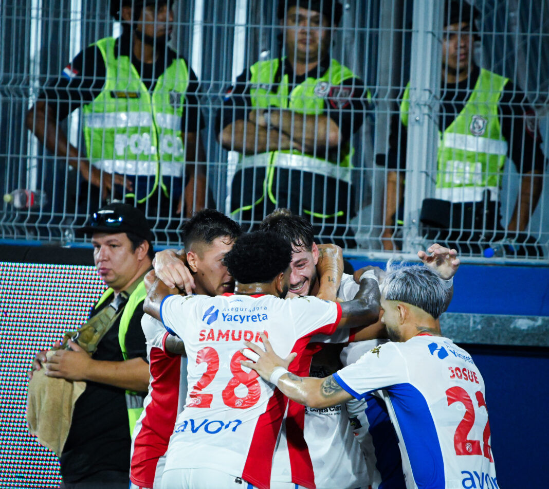 apertura nacional triunfo