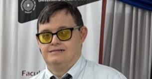 Disertación sobre personas con síndrome de Down por parte de funcionario de Radio Nacional