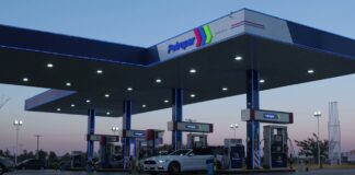 Nuevo presidente de Petropar afirma que evaluarán costos y se tomarán el tiempo sobre el precio del combustible