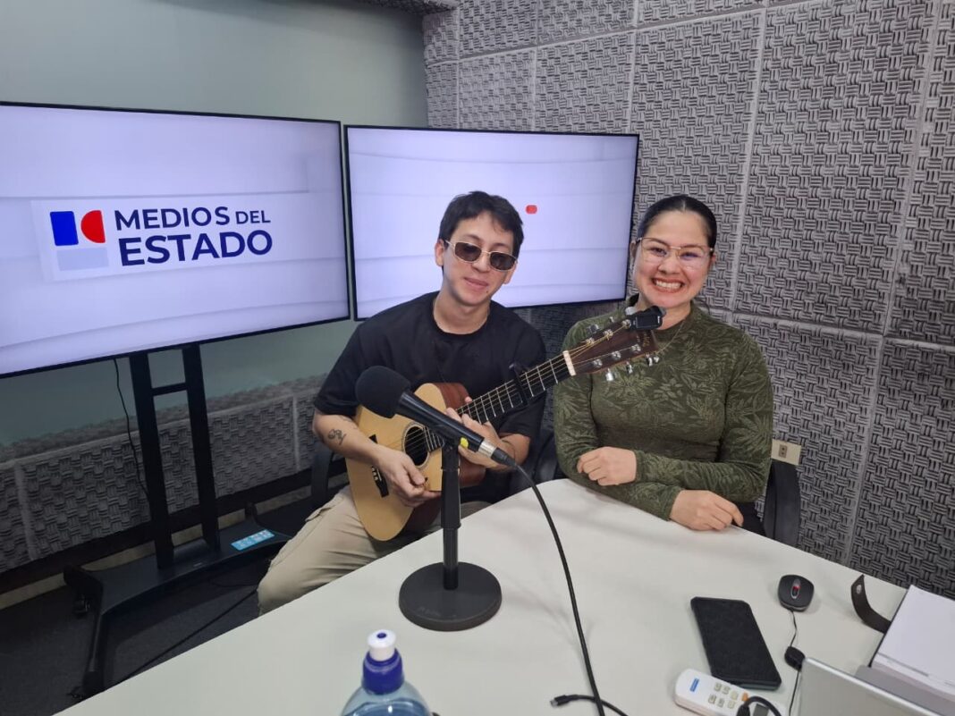 Cantautor paraguayo Alvaro presenta primer álbum en vivo «Donde vamos a Parar?»