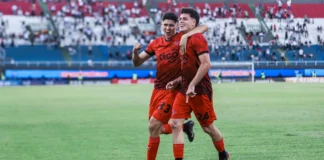 Clásico Blanco y Negro: Con juego práctico Libertad a domicilio lleva los tres puntos a la Huerta